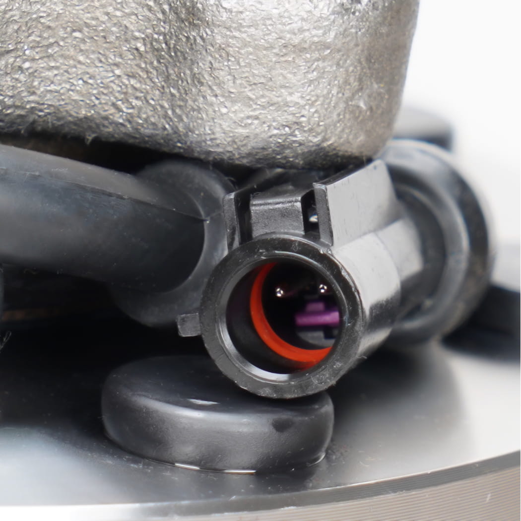 HANHUB 515077 Butuc roți din față și ansamblu rulment compatibil cu F-250 Super Duty F-350 Super Duty F-450 Super Duty F-550 Super Duty Înlocuiește HA590425 BR930425 F81A2B663CE FW777 8-LUG